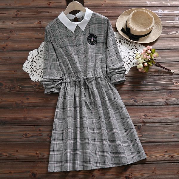 lady gray plaid vintage dress 2018 new spring autumn women turn-down collar long sleeve gray plaid dresses, White;black
lady gray plaid vintage dress 2018 new spring autumn women turn-down collar long sleeve gray plaid dresses, White;black