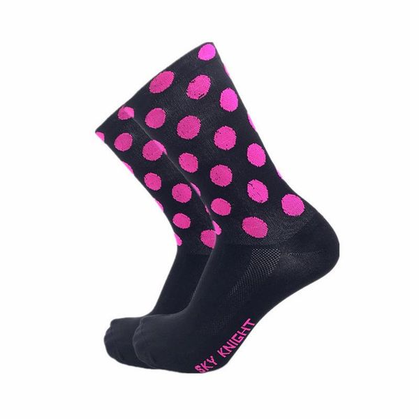 vertvie dot printed bicycle socks for men and women outdoor sports wave riding socks for riding 2018 new sports, Black
vertvie dot printed bicycle socks for men and women outdoor sports wave riding socks for riding 2018 new sports, Black