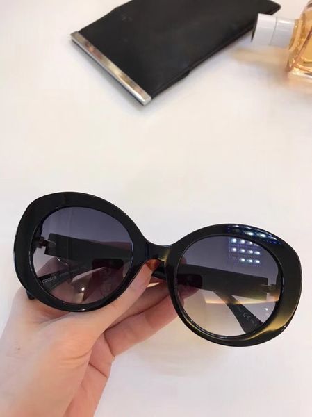 new fashion women sunglasses peekaboo men sunglasses simple and generous men sun glasses outdoor uv400 protection eyewear with case, White;black
new fashion women sunglasses peekaboo men sunglasses simple and generous men sun glasses outdoor uv400 protection eyewear with case, White;black
