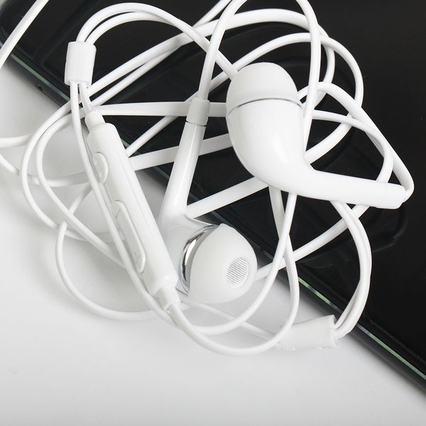 new flat j5 in-ear earphone headphones with remote and mic for samsung galaxy s4 i9500 dhl free
new flat j5 in-ear earphone headphones with remote and mic for samsung galaxy s4 i9500 dhl free