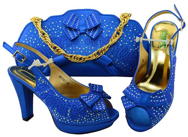 royal blue bowtie lady pumps with rhinestones african shoes match handbag set for dress mm1061,heel .5cm, Black
royal blue bowtie lady pumps with rhinestones african shoes match handbag set for dress mm1061,heel .5cm, Black