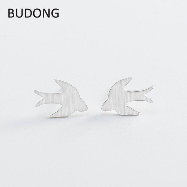 budong 100% 925 sterling silver wedding earring prevent allergy animal bird swallow stud earrings for women fine jewelry lhe0104, Golden;silver
budong 100% 925 sterling silver wedding earring prevent allergy animal bird swallow stud earrings for women fine jewelry lhe0104, Golden;silver