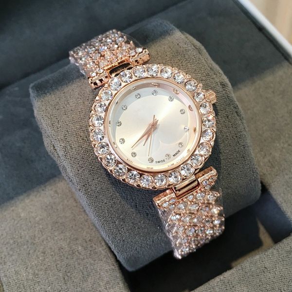 nice new model fashion luxury women watch with diamond special design relojes de marca mujer lady dress wristwatch quartz clock rose gold, Slivery;brown
nice new model fashion luxury women watch with diamond special design relojes de marca mujer lady dress wristwatch quartz clock rose gold, Slivery;brown