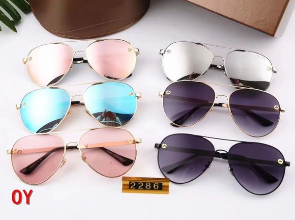 2018 polarizing sunglasses sunglasses all-match british avant-garde 510 ancient q glasses sunglasses manufacturers direct sales, White;black
2018 polarizing sunglasses sunglasses all-match british avant-garde 510 ancient q glasses sunglasses manufacturers direct sales, White;black