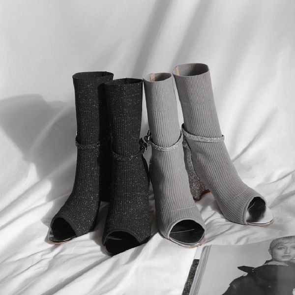 2018 fashion knitted fish mouth high-heeled boots hollow personality elastic open-toe socks boots wool net cool wave shoes, Black
2018 fashion knitted fish mouth high-heeled boots hollow personality elastic open-toe socks boots wool net cool wave shoes, Black