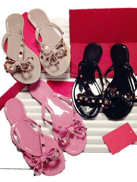 New 2018 woman ummer andal rivet big bowknot flip flop beach andalia feminina flat jelly de igner andal channel
New 2018 woman ummer andal rivet big bowknot flip flop beach andalia feminina flat jelly de igner andal channel