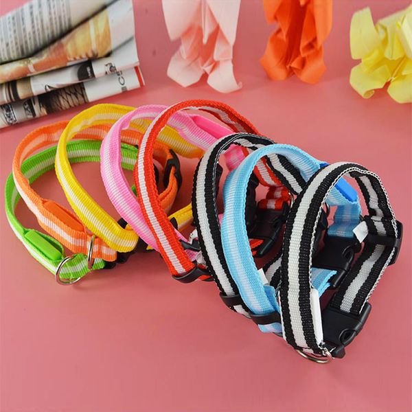 2.5cm width nylon striped night safety double led light-up flashing pet necklace dog collar
2.5cm width nylon striped night safety double led light-up flashing pet necklace dog collar