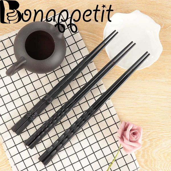 1pair unique chinese learner gift dinner non-slip portable retro chopstick sushi chop sticks set black japanese chopsticks
1pair unique chinese learner gift dinner non-slip portable retro chopstick sushi chop sticks set black japanese chopsticks