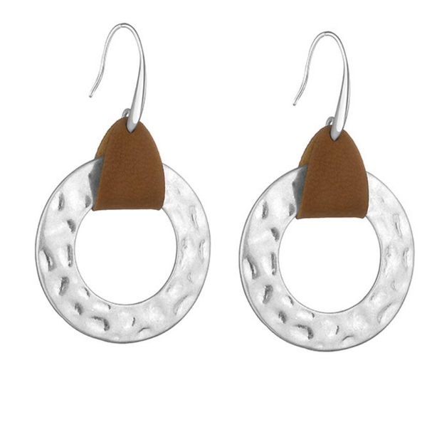 jewelry earrings for women brown pu leather silver plated circle round earrings fashion of shipping, Golden
jewelry earrings for women brown pu leather silver plated circle round earrings fashion of shipping, Golden