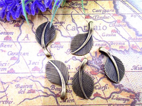 60pcs--leaf charms, antique bronze two sided leaf charm pendants 28 x 16mm, Bronze;silver
60pcs--leaf charms, antique bronze two sided leaf charm pendants 28 x 16mm, Bronze;silver