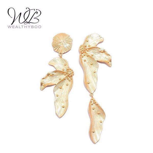 wealthyboo 2018 new arrival cute asymmetry big flower party drop earring for women fashion jewelry, Silver
wealthyboo 2018 new arrival cute asymmetry big flower party drop earring for women fashion jewelry, Silver