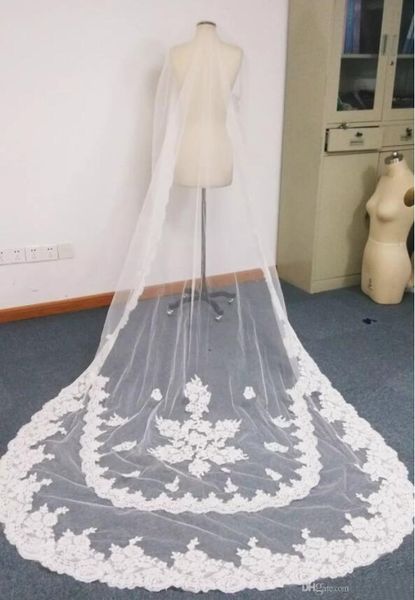 2018 new arrival custom made ivory or white color one layer regal length lace trimmed long bridal veils wedding veils, Black
2018 new arrival custom made ivory or white color one layer regal length lace trimmed long bridal veils wedding veils, Black