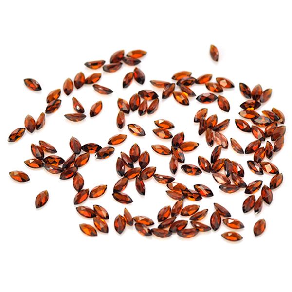 50pcs/lot machine cut facet marquise shape 4*2-8*4mm chinese polishing garnet natural loose gemstone for jewelry making, Black
50pcs/lot machine cut facet marquise shape 4*2-8*4mm chinese polishing garnet natural loose gemstone for jewelry making, Black