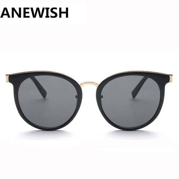 2018 luxury sunglasses women men brand designer sunglass vintage driving sun glasses for female male uv400, White;black
2018 luxury sunglasses women men brand designer sunglass vintage driving sun glasses for female male uv400, White;black