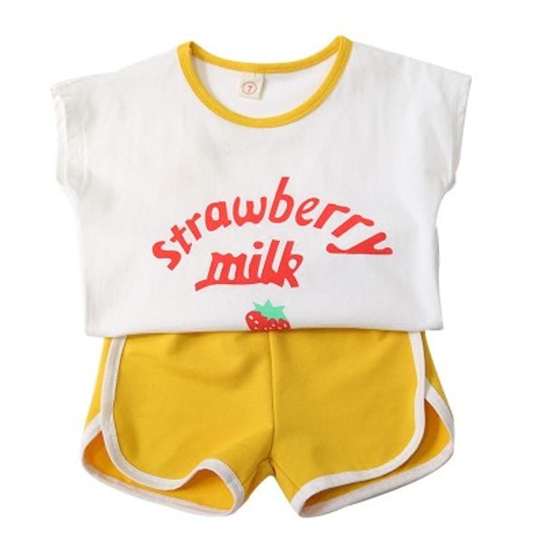childrens lovely leisure suit summer kid dress girl strawberry print vest shorts two pieces set baby wear, White
childrens lovely leisure suit summer kid dress girl strawberry print vest shorts two pieces set baby wear, White