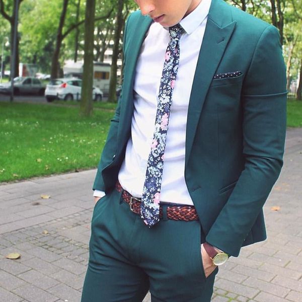custom hunter green men suits for wedding 2018 peaked lapel slim fit groom tuxedos vintage men blazers 2 pieces (jacket+pants) prom wear, Black;gray
custom hunter green men suits for wedding 2018 peaked lapel slim fit groom tuxedos vintage men blazers 2 pieces (jacket+pants) prom wear, Black;gray
