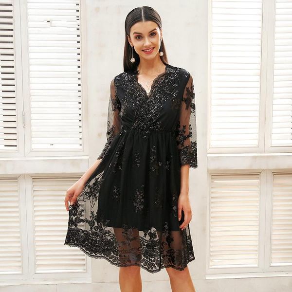 2018 new v neck long sleeve sequin party dresses women mesh streetwear christmas midi dress female autumn dress vestido, Black;gray
2018 new v neck long sleeve sequin party dresses women mesh streetwear christmas midi dress female autumn dress vestido, Black;gray