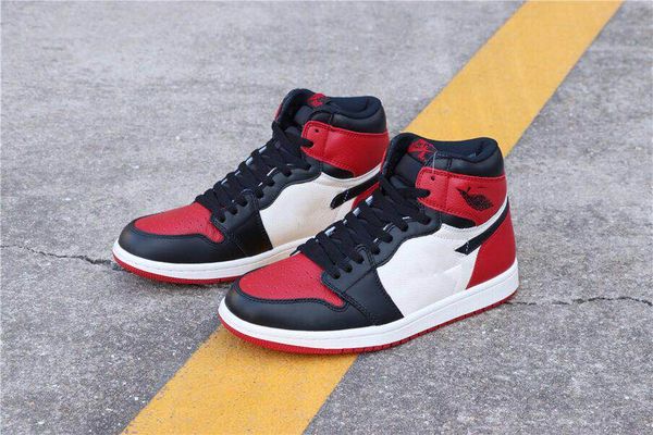 Basketball Sneaker Gown Gym Sneakers designer Shoes Running Shoes For Man A 1 high Concord 2018 New Skatebording
Basketball Sneaker Gown Gym Sneakers designer Shoes Running Shoes For Man A 1 high Concord 2018 New Skatebording