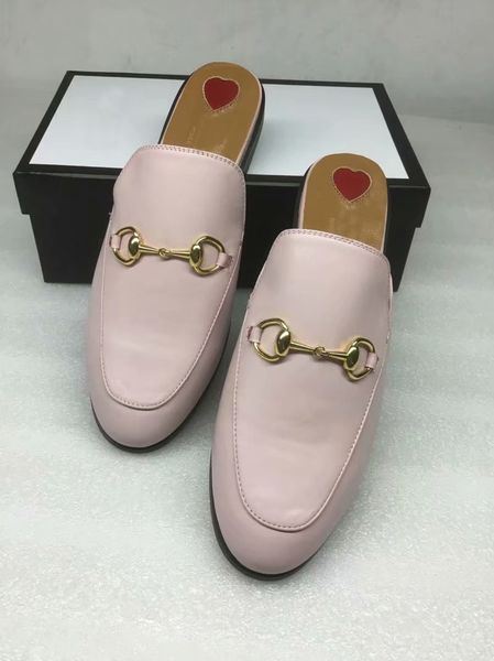 with box) brand mules princetown men fur slippers mules flats genuine leather luxury designer fashion metal chain men casual shoes 34-42, Black
with box) brand mules princetown men fur slippers mules flats genuine leather luxury designer fashion metal chain men casual shoes 34-42, Black