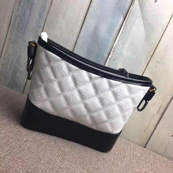 Wholesale 2017 New It Bag Luxury Brand Design Women Handbag Genuine Cowskin Leather Small Chain Bag Messenger Hobo Bag
Wholesale 2017 New It Bag Luxury Brand Design Women Handbag Genuine Cowskin Leather Small Chain Bag Messenger Hobo Bag