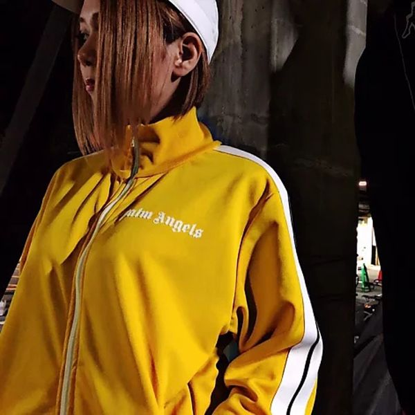 18ss Palm Ангелы Мужчины Женщины трек куртка повседневная верхняя одежда школа спорт
18ss Palm Ангелы Мужчины Женщины трек куртка повседневная верхняя одежда школа спорт