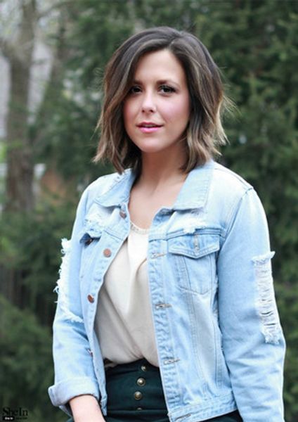 Regular Women Long Sleeve Casual Female Coat Blue Buttons Ripped Back Lapel Pockets Single Breasted Sexy Denim Jacket Outerwear
Regular Women Long Sleeve Casual Female Coat Blue Buttons Ripped Back Lapel Pockets Single Breasted Sexy Denim Jacket Outerwear