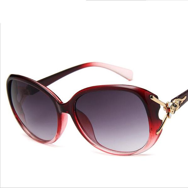 new fashion designer sunglasses brand glasses outdoor shades pc farme fashion classic ladies luxury sunglass mirrors for women ing, White;black
new fashion designer sunglasses brand glasses outdoor shades pc farme fashion classic ladies luxury sunglass mirrors for women ing, White;black
