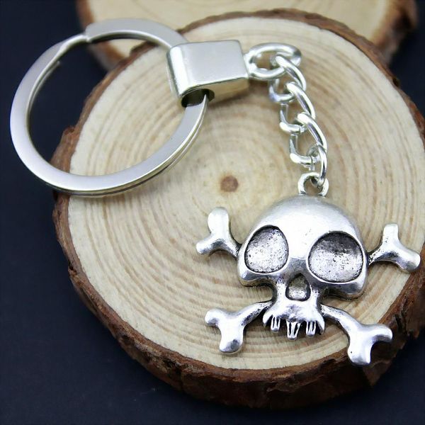 6 pieces key chain женщины key rings пару брелок для ключей skull 31x28mm, Slivery;golden
6 pieces key chain женщины key rings пару брелок для ключей skull 31x28mm, Slivery;golden