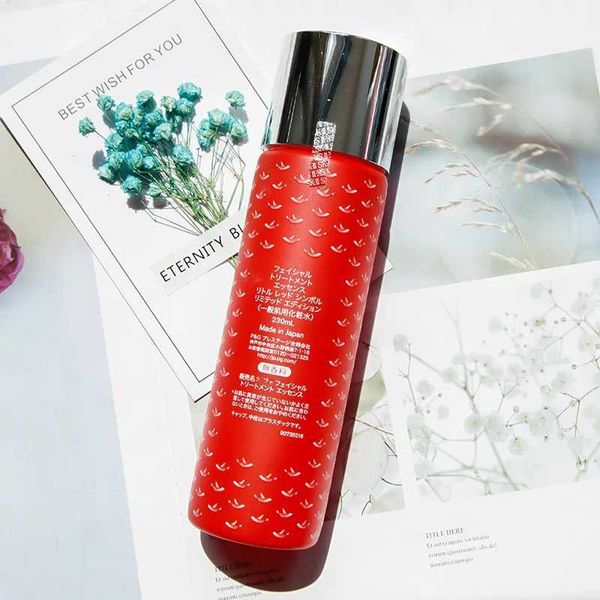 japan facial treatment essence liquid toners lotion face essence skin care moisturizing 230ml dhl shopping
japan facial treatment essence liquid toners lotion face essence skin care moisturizing 230ml dhl shopping