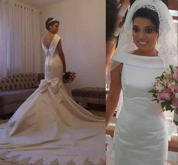 elegant satin mermaid wedding dresses with bow long train off the shoulder wedding gowns long train back covered buttons bridal dress, White
elegant satin mermaid wedding dresses with bow long train off the shoulder wedding gowns long train back covered buttons bridal dress, White