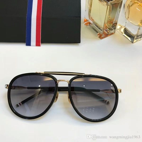 new de136 mens sunglasses men sun glasses women sunglasses fashion style protects eyes gafas de sol lunettes de soleil with box, White;black
new de136 mens sunglasses men sun glasses women sunglasses fashion style protects eyes gafas de sol lunettes de soleil with box, White;black