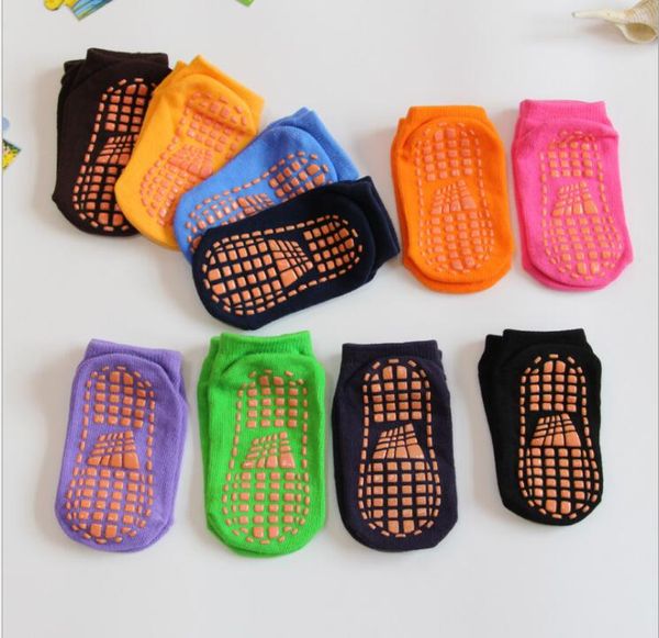 children park socks professional anti-skid trampoline socks for baby bounce socks boy girl jump sock silicone antiskid floor sock for 1-4
children park socks professional anti-skid trampoline socks for baby bounce socks boy girl jump sock silicone antiskid floor sock for 1-4