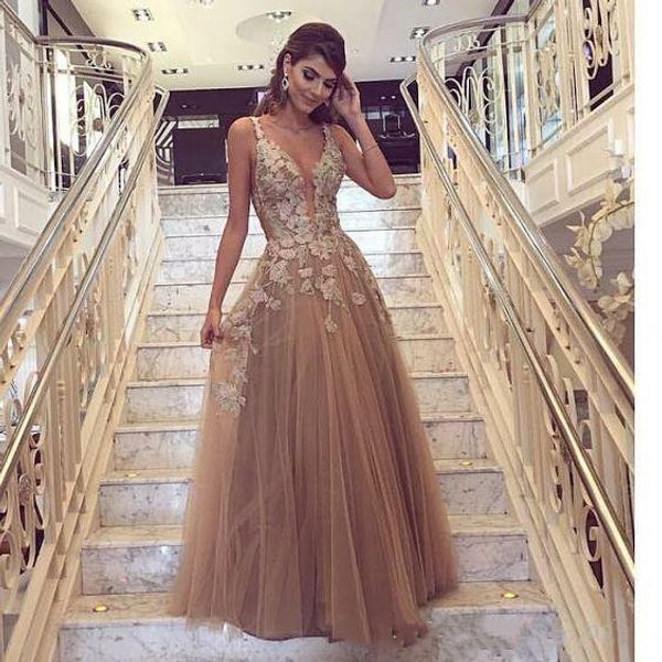 2018 African Champagne Deep V-neckline Spaghetti Evening Dresses Nude Tulle Appliqued Formal Dress Sleeves A-line Gowns Wear Prom Dresses, Black;red
2018 African Champagne Deep V-neckline Spaghetti Evening Dresses Nude Tulle Appliqued Formal Dress Sleeves A-line Gowns Wear Prom Dresses, Black;red