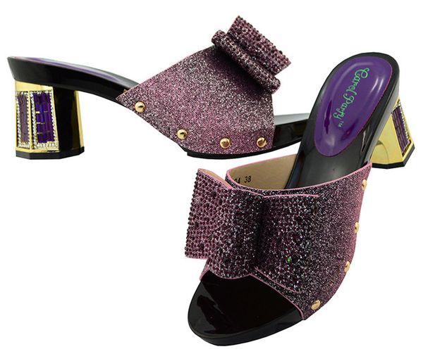 most popular purple women shoes with rhinestone bowtie kitten heel 5.5cm african shoes for lady dressing bl004a
most popular purple women shoes with rhinestone bowtie kitten heel 5.5cm african shoes for lady dressing bl004a