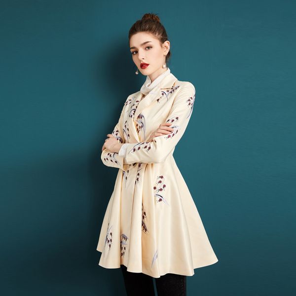 2019 new long sleeve lantern embroidery small suit slim trench chinese style high waist turn-down collar windbreaker, Tan;black
2019 new long sleeve lantern embroidery small suit slim trench chinese style high waist turn-down collar windbreaker, Tan;black