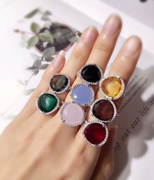 Top brass material paris design ring with zircon and diamond decorate stamp logo charm platinum ring for women and mother jewelry PS6411
Top brass material paris design ring with zircon and diamond decorate stamp logo charm platinum ring for women and mother jewelry PS6411