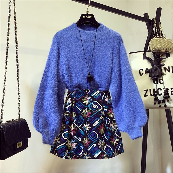 2017 autumn winter women's loose sweater long sleeve knitted shirt + short wool skirt 2 pieces ladies skirt suit, White;black
2017 autumn winter women's loose sweater long sleeve knitted shirt + short wool skirt 2 pieces ladies skirt suit, White;black