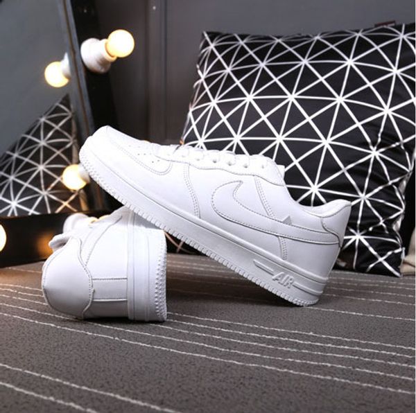 Hot sell Size 36-44 2018 upgraded version New All White Shoes Men and Women Fashionable Casual Shoes free shpping
Hot sell Size 36-44 2018 upgraded version New All White Shoes Men and Women Fashionable Casual Shoes free shpping