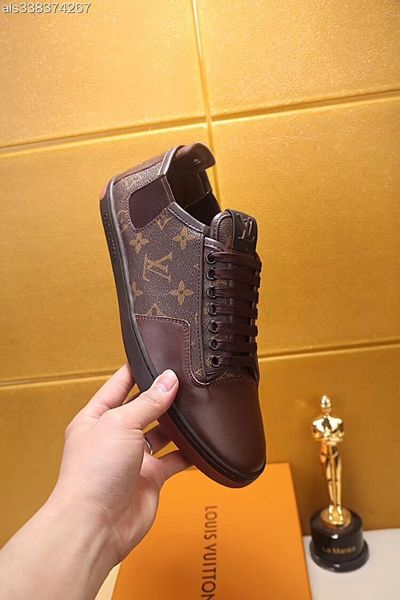 19ss newest upscale men LL Party Wedding Shoes black white brown suede low top sneakers,design causal shoes
19ss newest upscale men LL Party Wedding Shoes black white brown suede low top sneakers,design causal shoes