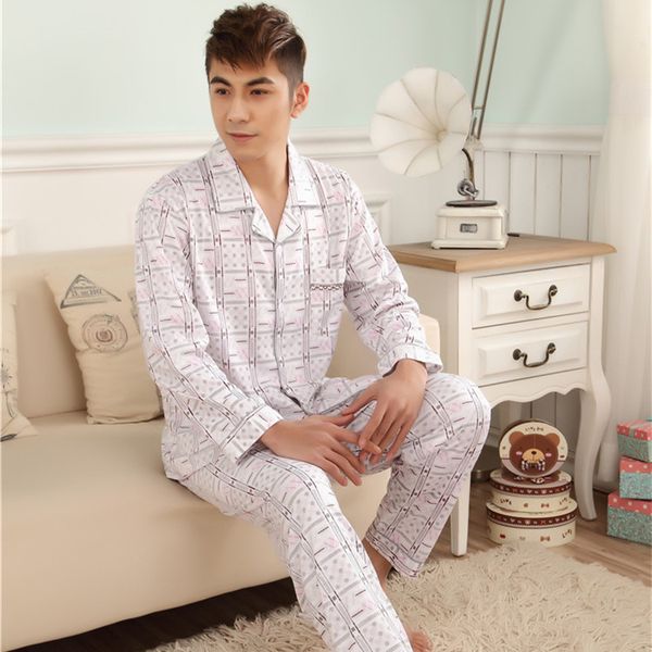 spring new men's comfortable fit long-sleeved knit cotton cardigan double white plaid pajama suit tracksuit, Black;brown
spring new men's comfortable fit long-sleeved knit cotton cardigan double white plaid pajama suit tracksuit, Black;brown