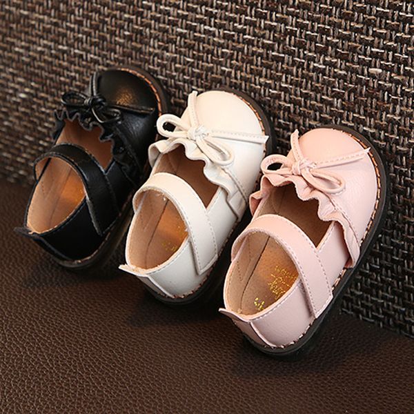 bowtie anti-skid toddler shoes autumn new baby soft bottom infant princess single shoes children' leather, Black;grey
bowtie anti-skid toddler shoes autumn new baby soft bottom infant princess single shoes children' leather, Black;grey