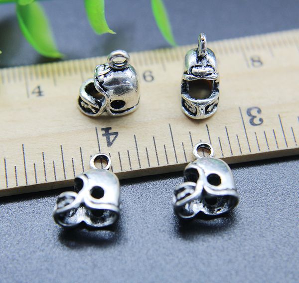 wholesale 100pcs mini helmets charms pendant retro jewelry making diy keychain ancient silver pendant for bracelet earrings 20*17mm, Bronze;silver
wholesale 100pcs mini helmets charms pendant retro jewelry making diy keychain ancient silver pendant for bracelet earrings 20*17mm, Bronze;silver