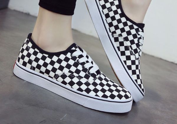 2018 Women&Men Canvas Shoes Fashion Skate Casual Shoes Female Checkered Lace-up Basket Flats Tenis SIZE 35-44
2018 Women&Men Canvas Shoes Fashion Skate Casual Shoes Female Checkered Lace-up Basket Flats Tenis SIZE 35-44