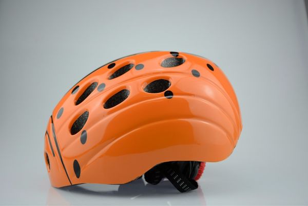 zh34 goxing cycling helmet for child size 46 -49cm weigth 200g with 21 air vent bicycle helmet bike protective gear helmets
zh34 goxing cycling helmet for child size 46 -49cm weigth 200g with 21 air vent bicycle helmet bike protective gear helmets