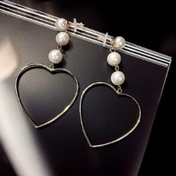 new european and american style pendant, tassel pearl earring, earrings, korean long style, love, fashion, classic and exquisite, Silver
new european and american style pendant, tassel pearl earring, earrings, korean long style, love, fashion, classic and exquisite, Silver