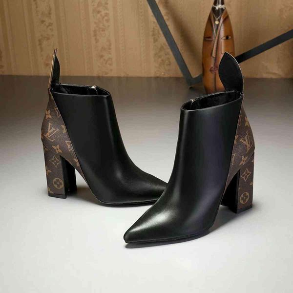 G 2018 autumn bur ting ladie hort boot temperament print leather plicing major uit coar e heel zipper fa hion
G 2018 autumn bur ting ladie hort boot temperament print leather plicing major uit coar e heel zipper fa hion