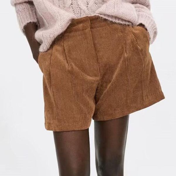 2018 autumn winter vintage corduroy shorts women high waist brown shorts casual thick bottom solid color streetwear, White;black
2018 autumn winter vintage corduroy shorts women high waist brown shorts casual thick bottom solid color streetwear, White;black