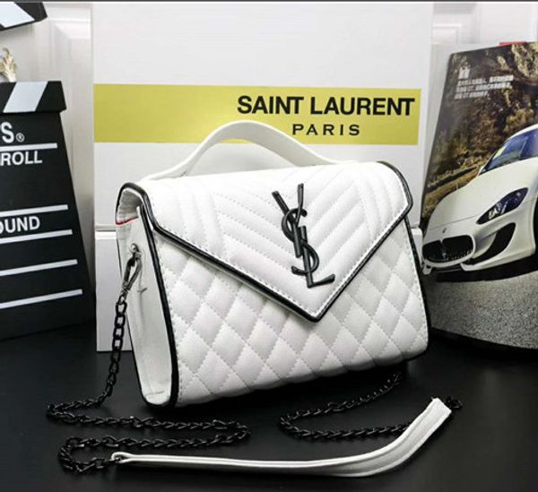 Bolsa de Ombro hnk9
Bolsa de Ombro hnk9