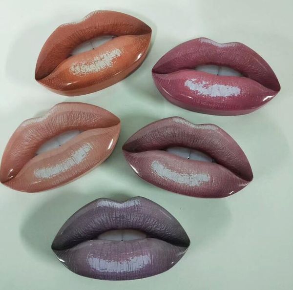 Beauty makeup big mouth et of lip pencil mini liquid lip tick mini lipglo 5 color with retail box dhl gift
Beauty makeup big mouth et of lip pencil mini liquid lip tick mini lipglo 5 color with retail box dhl gift