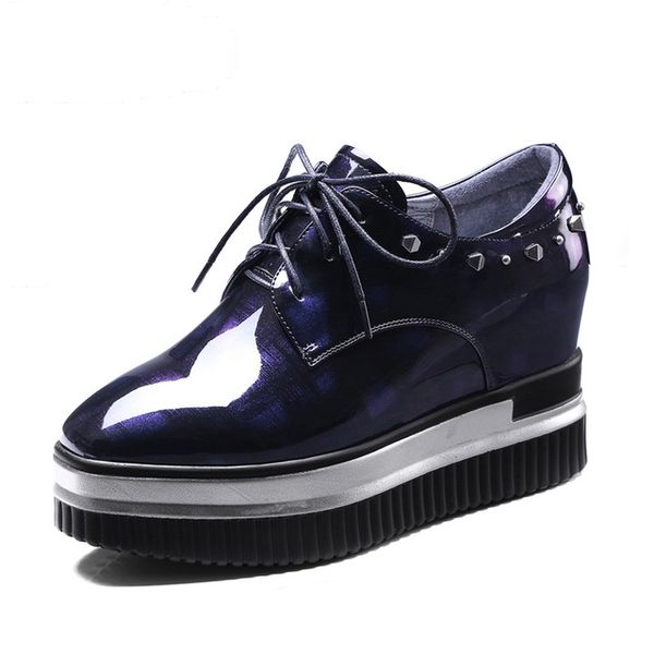 fashion printed leather rivet women shoes platform shoes spring autumn handmade height increasing shoes, Black;white
fashion printed leather rivet women shoes platform shoes spring autumn handmade height increasing shoes, Black;white